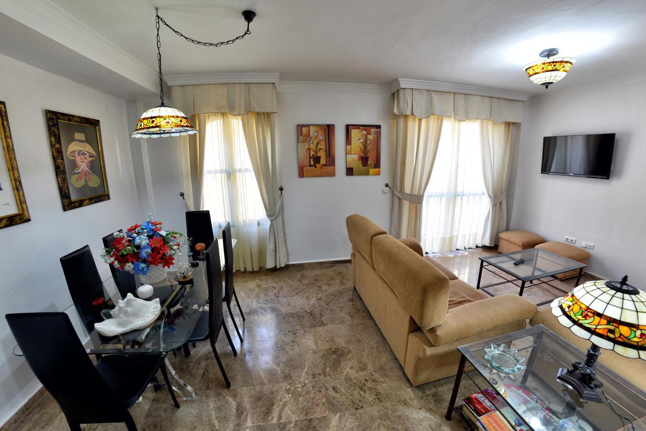 Chalet El Naranjo Sevilla Bagian luar foto