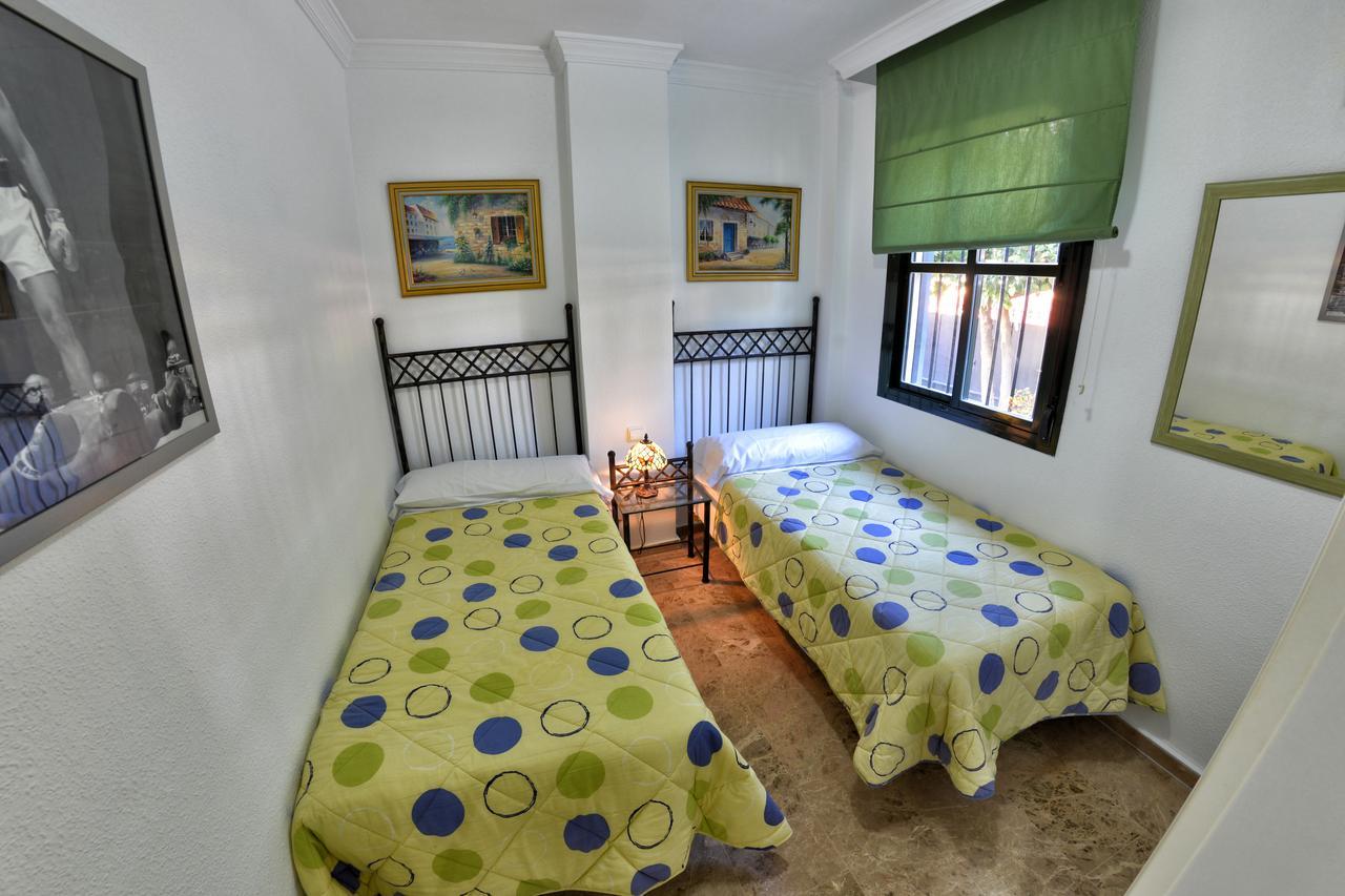 Chalet El Naranjo Sevilla Bagian luar foto